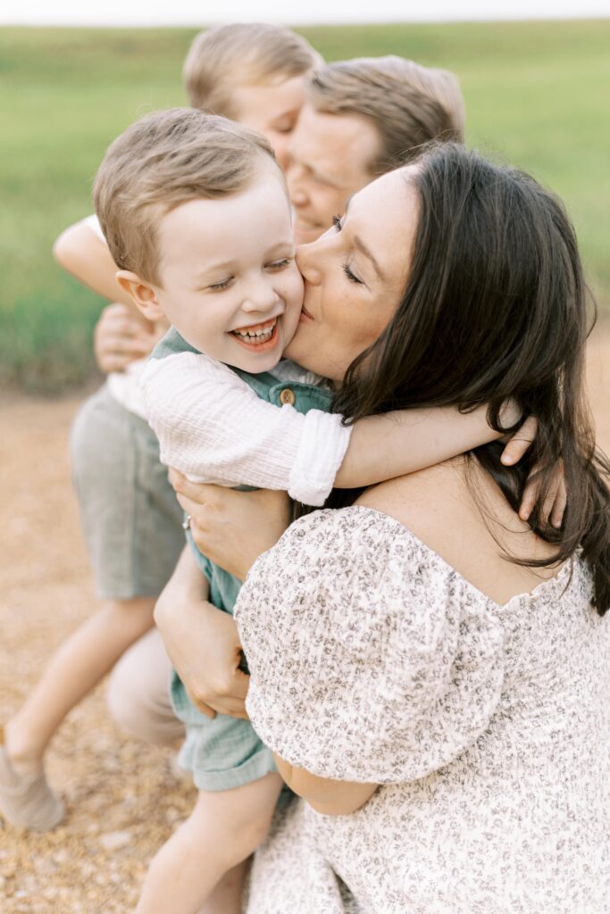 outdoor maternity photos