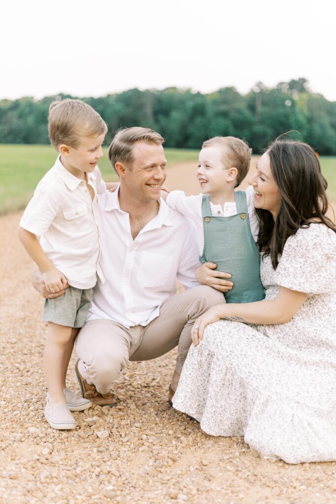 outdoor maternity photos