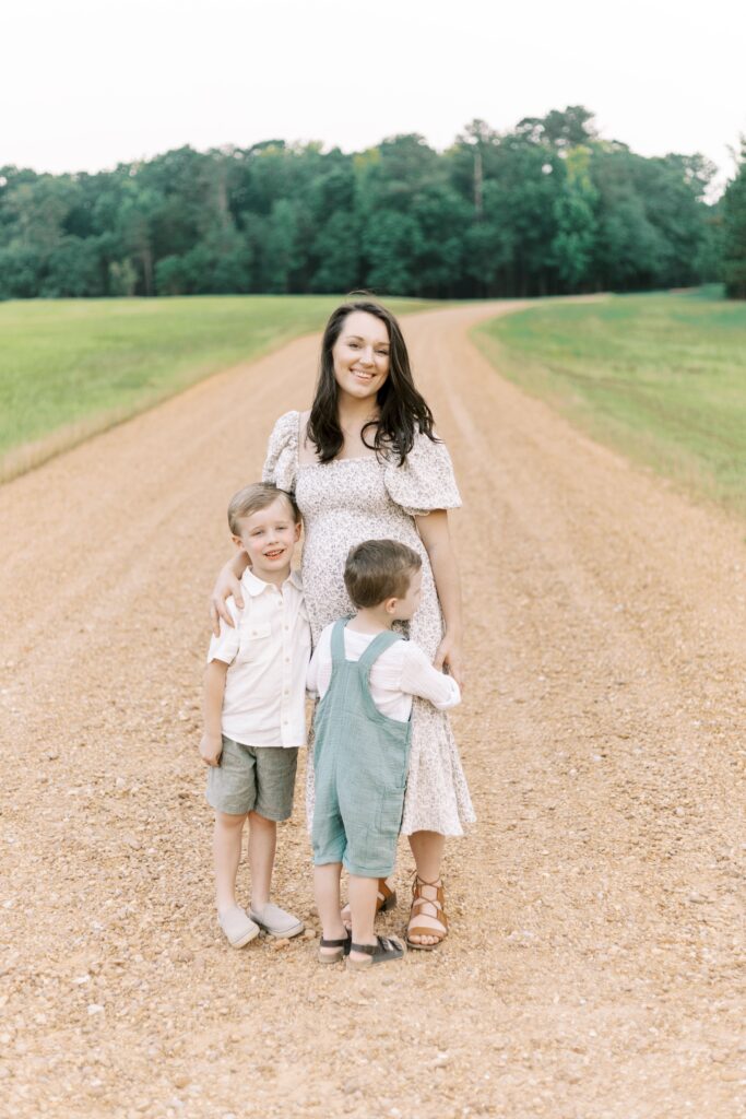 outdoor maternity photos