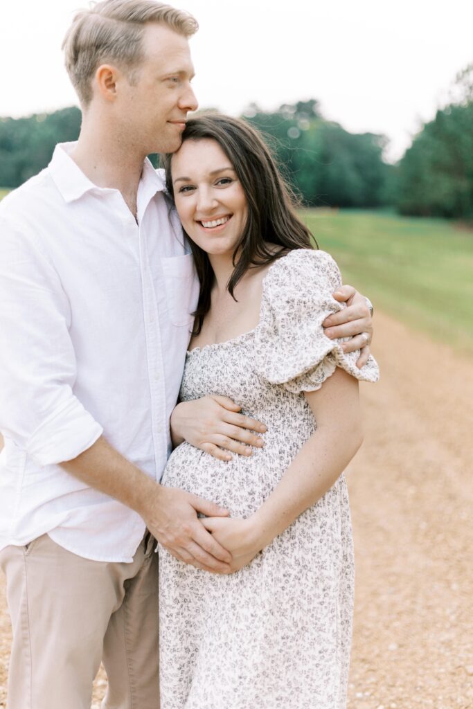 outdoor maternity photos