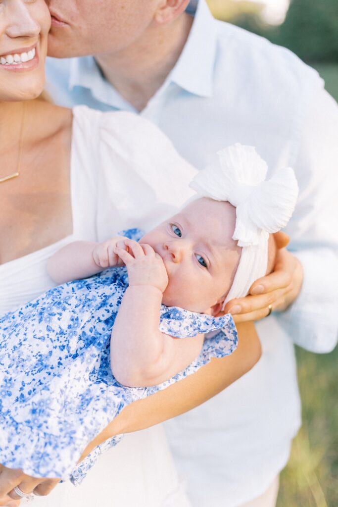 baby family photos with big headband