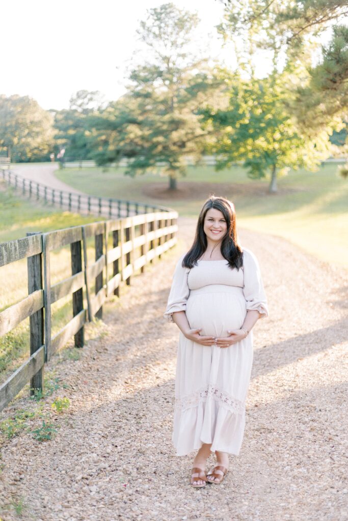 maternity farm photos with donkeys