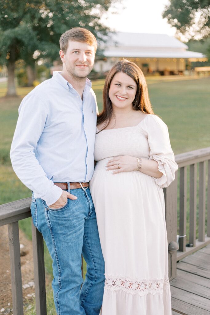 maternity farm photos with donkeys