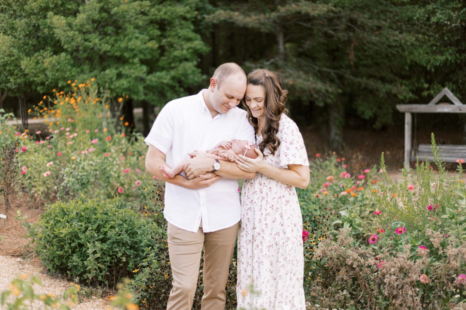 garden newborn photos