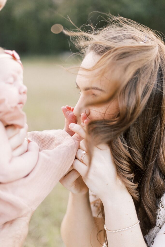 outdoor field newborn photos