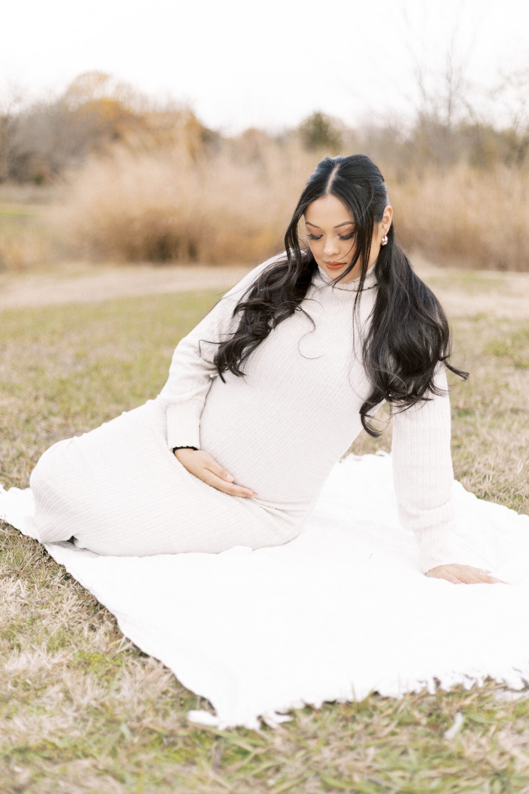 outdoor winter little rock maternity photos