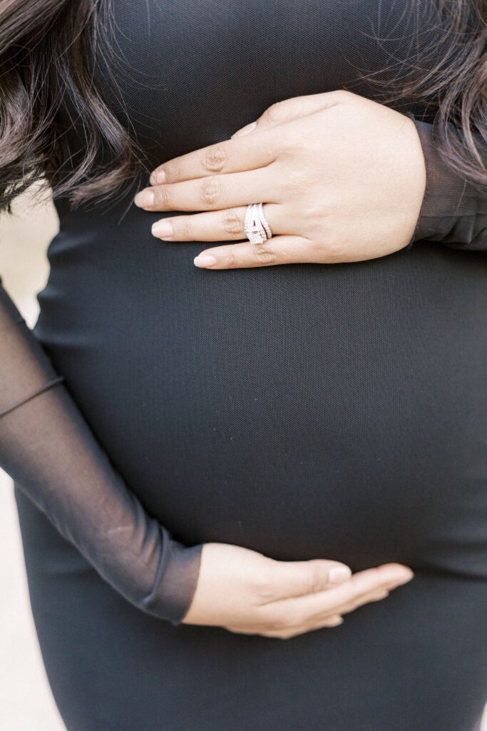 outdoor winter little rock maternity photos