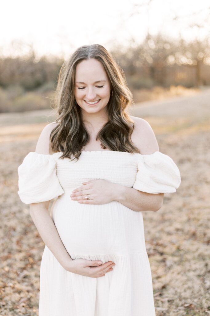 what to wear for maternity photos sunset photos