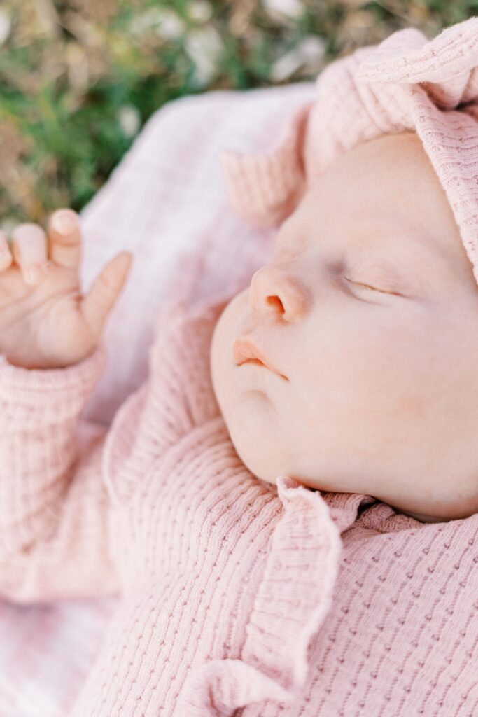 baby sleeping on blanket in central il newborn photos