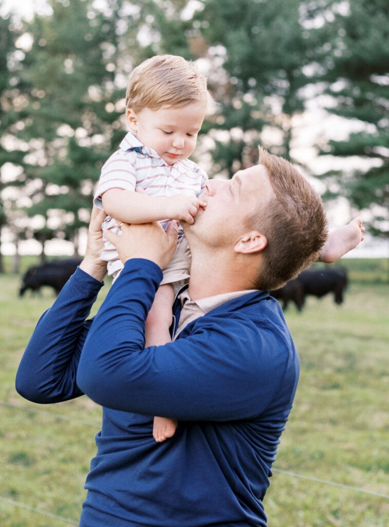 toddler playing with dad in peoria illinois family photos